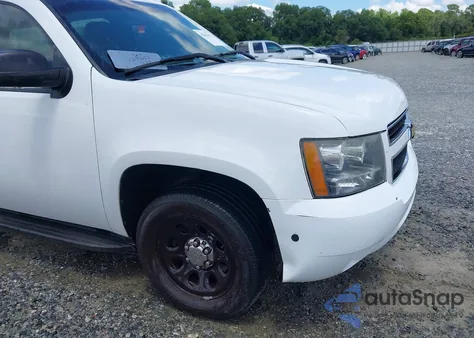 2013 Chevrolet Tahoe Commercial Fleet z USA, uszkodzony, nr VIN 1GNLC2E05DR327981